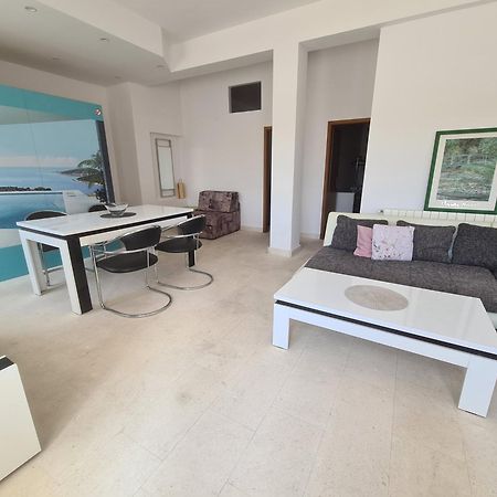 Bridge And Beach Apartments Trogir Eksteriør bilde
